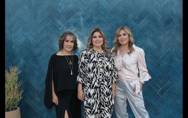 Yoyi, Tere y Vicky Alcalá. GENTE BIEN JALISCO/ Escamilla Esmeralda