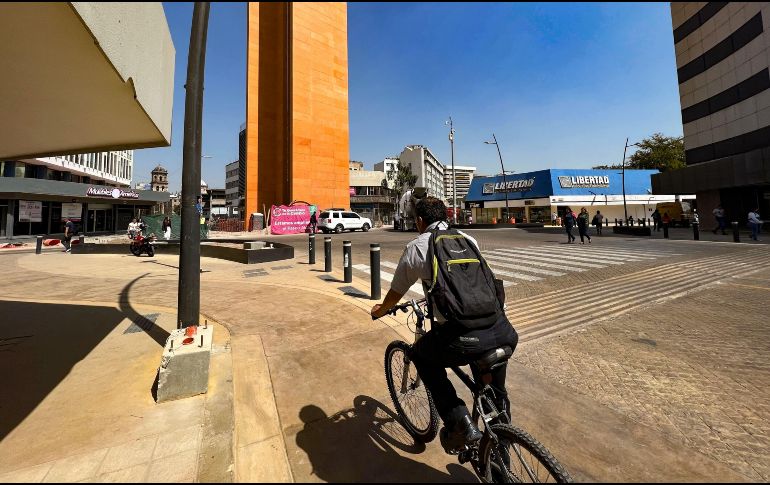 Del total de las personas ciclistas fallecidas tres murieron tras ser atropelladas por alguna unidad del Transporte Público. EL INFORMADOR/ A. Navarro.