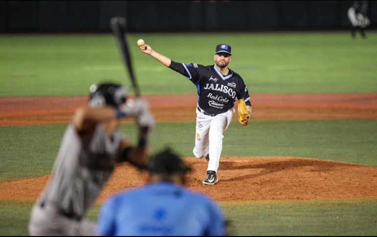 Bryan García cargÓ con la derrota tras permitir la carrera con la que los Sultanes tomaron una ventaja que ya no perdieron. X/charrosbeisbol