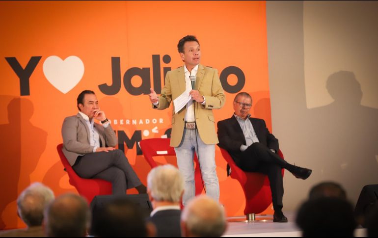 Pablo Lemus Navarro se comprometió a la renovación al 100% de las escuelas de educación básica, así como un plantel de educación superior para las y los jóvenes. CORTESÍA/ Pablo Lemus.