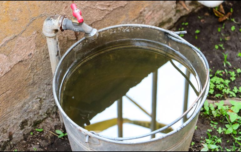 El agua debe ser tratada para su consumo. EL INFORMADOR ARCHIVO