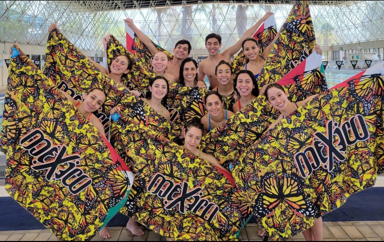 El equipo mexicano de natación artística sigue estando en conflicto con la Conade. X/NuriaDiosdado