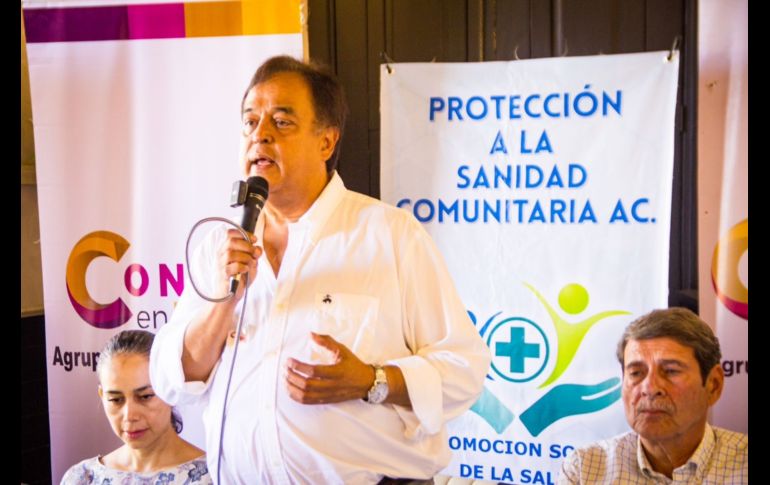 Integrantes de la Asociación para la Protección de la Sanidad Comunitaria A.C., entregaron a Confío un documento con los planteamientos para el próximo gobierno. ESPECIAL