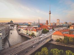 Explorar el Viejo Continente no tiene por qué ser costoso, por esto aquí podrás encontrar algunas opciones asequibles. Unsplash.