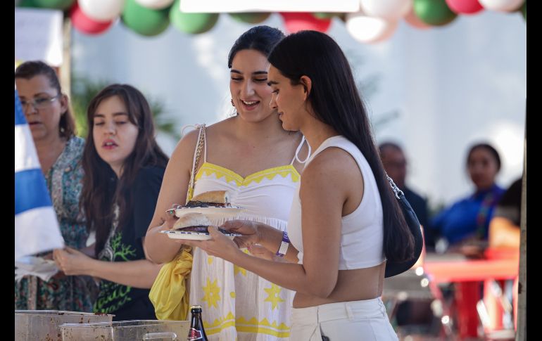 Este domingo regresó la Feria Internacional Gastronómica (FIGA) de Guadalajara, un festival cultural y de gastronomía, que tiene como objetivo recaudar fondos y festejar las relaciones diplomáticas de la ciudad con el mundo. EL INFORMADOR / H. Figueroa