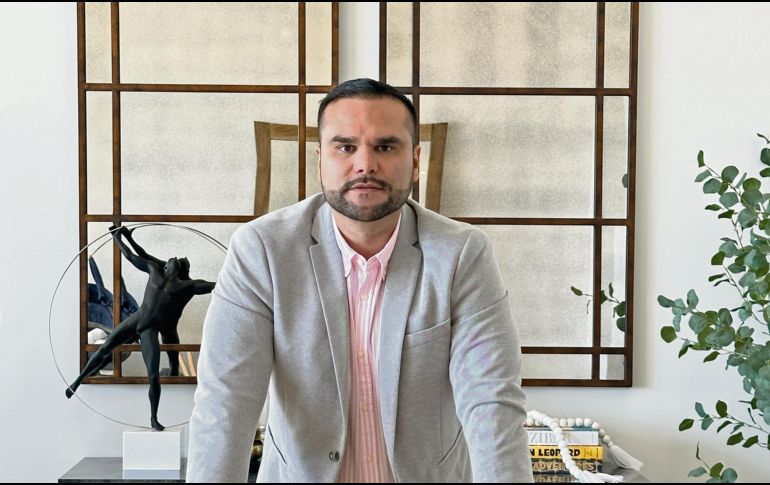 El director de Oberlin Vet se formó como veterinario. CORTESÍA