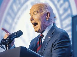 El mandatario estadounidense negó conocer sobre dicha publicidad, que invitaba a los inmigrantes a emitir su voto por él en las próximas elecciones de aquel país. EFE