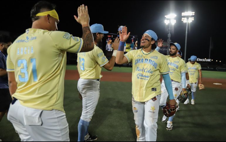 Los Charros de Jalisco lograron ganar su primera serie al imponerse por dos juegos a uno ante los Tecolotes de los Dos Laredos. IMAGO7.