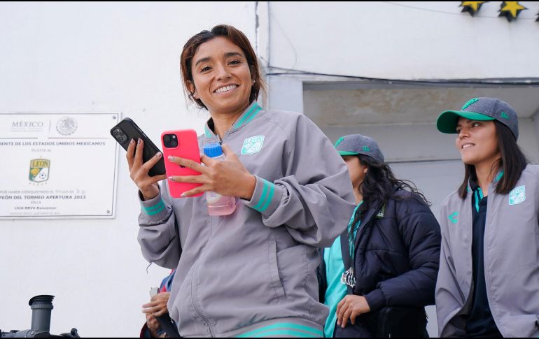 Ana Campa, jugadora del León, denunció en redes su situación. Imago7