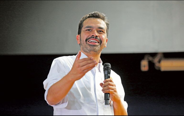 Jorge Álvarez Máynez se reunió ayer con jóvenes y emecistas en el Estado. EL UNIVERSAL