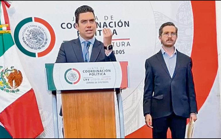 Jorge Romero, diputado presidente de la Jucopo, durante la rueda de prensa donde pide mayor seguridad durante el proceso electoral. ESPECIAL