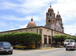 El municipio se ubica en la región Sierra de Amula, y colinda con El Grullo, Ayutla, Tuxcacuesco, Cuautitlán de García Barragán, Casimiro Castillo, Villa Purificación y Unión de Tula. EL INFORMADOR / ARCHIVO