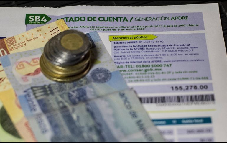 Las personas pueden cambiarse de Afore en el transcurso de su vida laboral. EL INFORMADOR / ARCHIVO