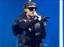 Peso Pluma vuelve a ser tendencia, esta vez por sus tatuajes. AP/ARCHIVO