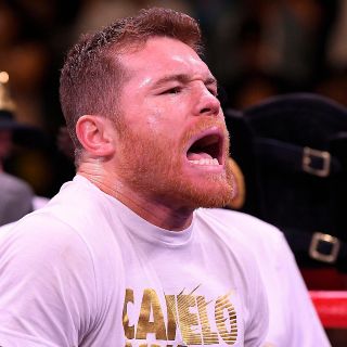 ‘Canelo’ Álvarez mete miedo a Munguía, así noqueó a su sparring (VIDEO)