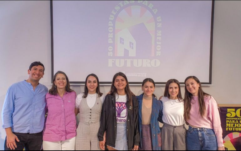 Tonantzin Cárdenas (distrito 4), Daniela Chávez (distrito 6), Mariana Hernández (distrito 8), Güicha Ramírez (distrito 10) y Mariana Casillas (distrito 14) hablaron de cómo la política puede ofrecer soluciones concretas para los problemas que aquejan cotidianamente a la ciudadanía. CORTESÍA