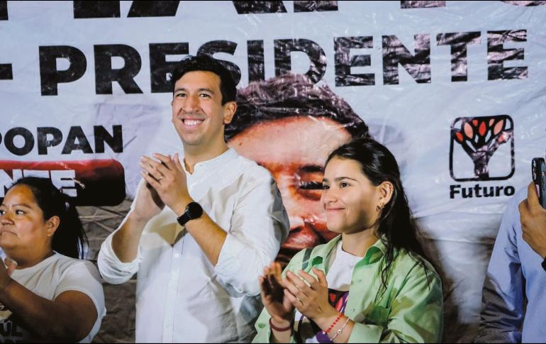 El candidato a primer edil zapopano estuvo en la colonia Mesa Colorada. ESPECIAL