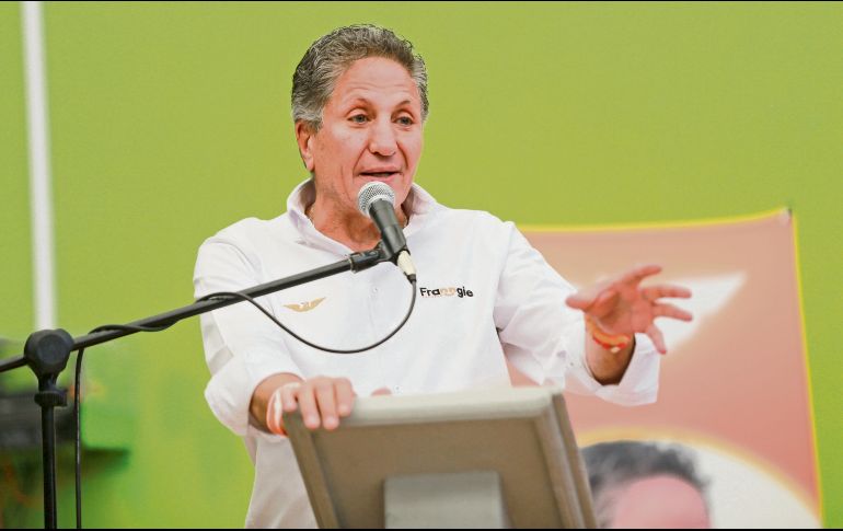 Se comprometió a construir un nodo vial en Juan Gil Preciado y Base Aérea. ESPECIAL