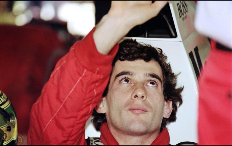 El triple campeón del mundo Ayrton Senna, con 41 victorias, 65 poles y 80 podios en la F1, falleció a los 34 años en el Autodromo Enzo e Dino Ferrari, durante el trágico Gran Premio de San Marino. AP / ARCHIVO