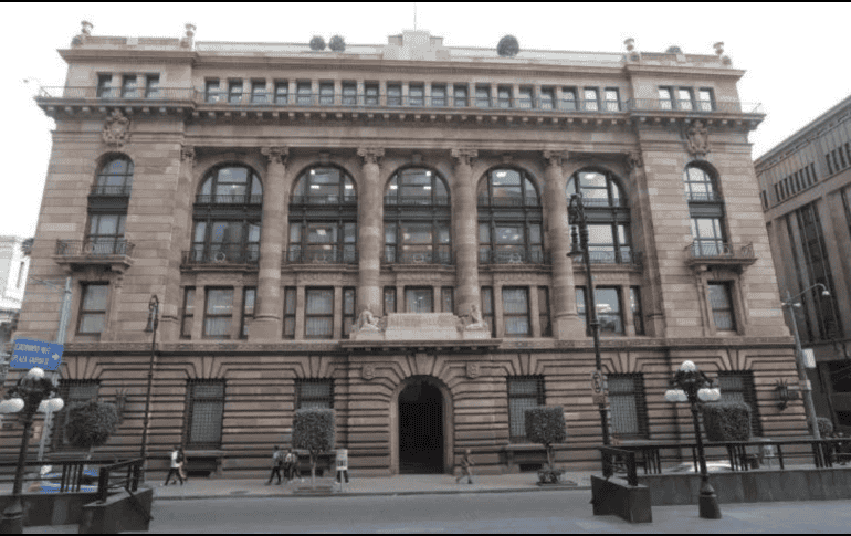 Explicó que lo anterior fue originado principalmente por pérdidas cambiarias. ESPECIAL