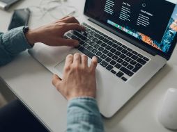 Si quieres saber qué información hay sobre ti en Internet, existe una práctica conocida como egosurfing. UNSPLASH / Štefan Štefančík