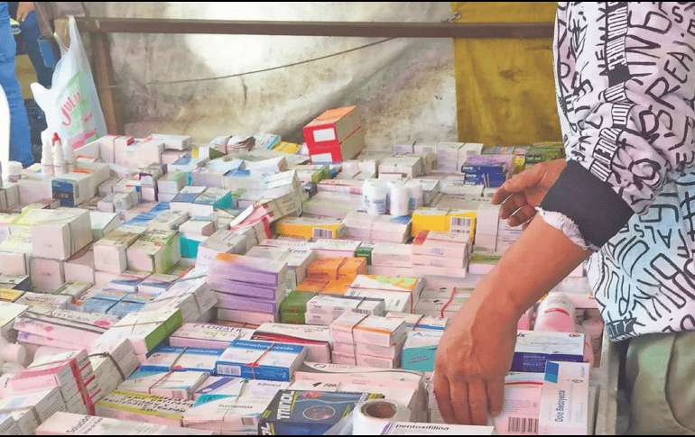 Se solicita a profesionales de la salud y al sector regulado, inmovilizar y suspender, de manera preventiva su uso y distribución. SUN / ARCHIVO