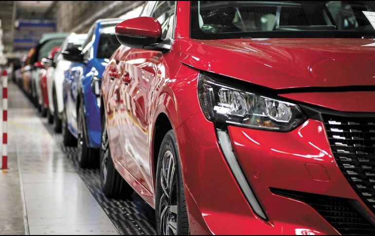 Ahorra Seguros explica cómo puedes asegurar tu auto a nombre de otra persona, así como sus ventajas y desventajas. SUN / ARCHIVO