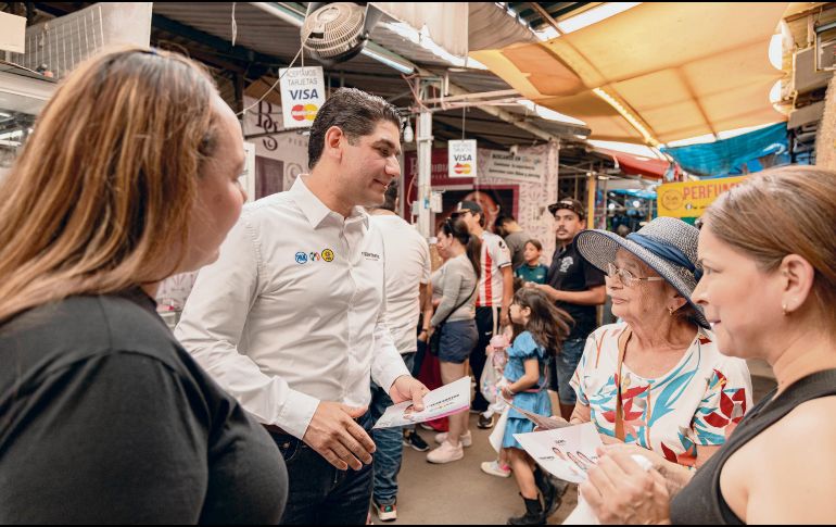 Óscar Santos asegura que impulsará el comercio en Zapopan. ESPECIAL