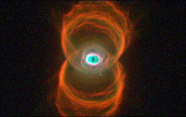 Las nebulosas son gigantescas nubes de polvo y gas en el espacio. X/@@NASAHubble