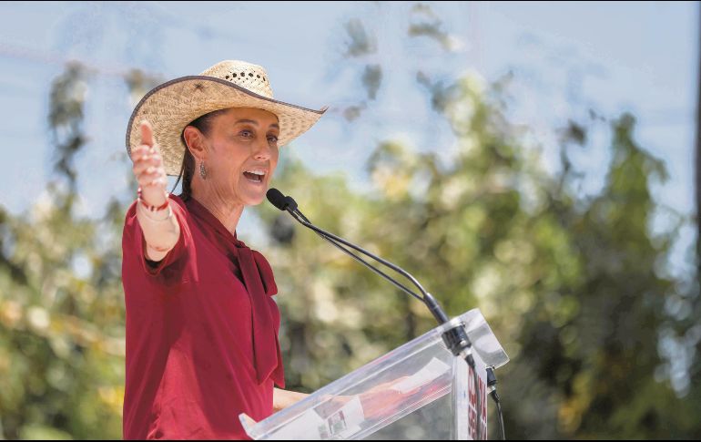 Aunque la candidata ha mencionado en repetidas ocasiones que no tiene miedo ante el tema de la inseguridad, en su visita al Estado se le vio fuertemente resguardada. EL UNIVERSAL