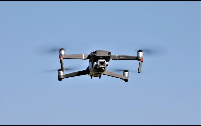 En el dictamen se plantea sancionar con prisión de 10 a 20 años a quien, mediante el uso de drones, arroje cualquier objeto explosivo o sustancia química o que impacte a cualquier persona o propiedad. Pixabay.