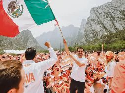 El abanderado naranja dijo que los ciudadanos deben pensar con calma sobre qué necesita el país. ESPECIAL