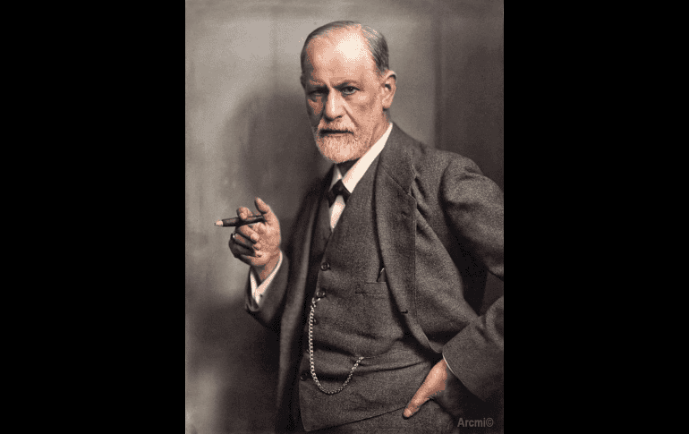 Hoy 6 de mayo el mundo recuerda la vida y obra de uno de los psicoanalistas más reconodicos, cuyas obras son el legado que cimentó las bases de la psicología actual. Pinterest