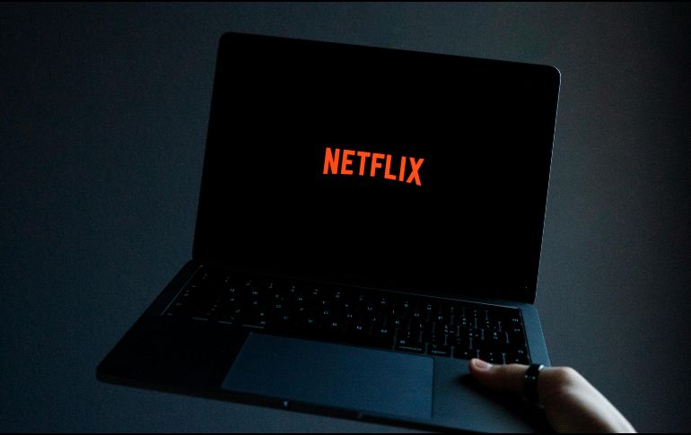 Esta medida forma parte de la estrategia de Netflix para mantener su catálogo constantemente renovado y ofrecer una experiencia actualizada a sus suscriptores. Unsplash
