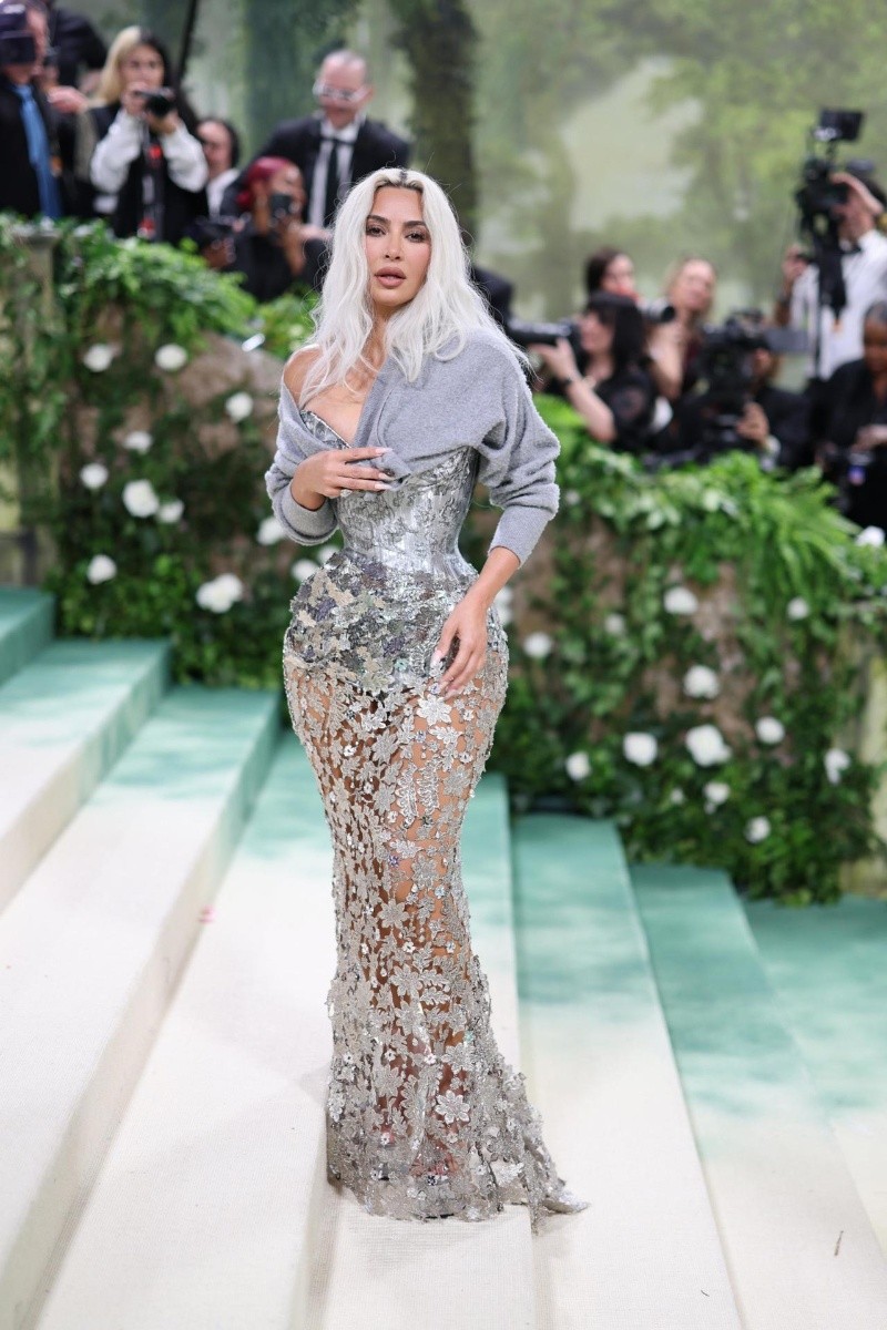 &nbsp; El Met Gala coincide con la exposición de primavera de 2024 del Met Costume Institute 
