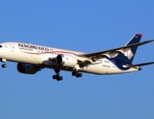 El piloto fue ovacionado tras las maniobras para aterrizaje. CORTESÍA