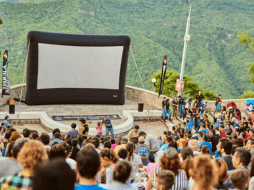 Cinema Live Guadalajara te brinda acceso totalmente GRATIS en varios puntos de encuentro de la Zona Metropolitana de Guadalajara. FACEBOOK / Cinema Live Guadalajara