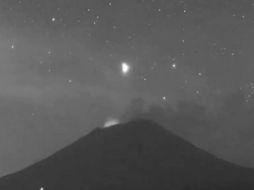 El objeto luminoso fue captado a las 20:40 en desplazamiento hacia el noreste. X/webcamsdemexico