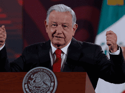 Andres Manuel López Obrador, habla durante su rueda de prensa este jueves en el Palacio Nacional. EFE/ Mario Guzmán