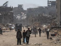 Ahora Gaza es totalmente dependiente de los grupos de ayuda para obtener alimentos, medicinas y productos básicos. EFE / M. SABER