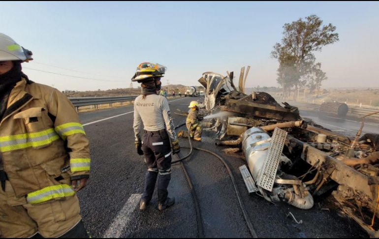 El hecho ocurrió en el kilómetro 2 de la autopista Lagos a Zapotlanejo. ESPECIAL