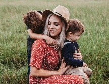 Celebra a mamá fuera de casa. ESPECIAL/PHOTO BY JESSICA ROCKOWITZ ON UNSPLASH.