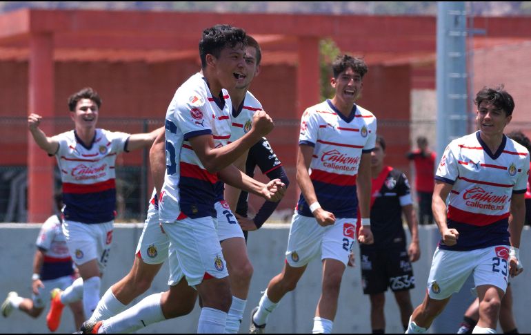 Chivas Sub-18 busca hacer historia en esta categoría. Imago7