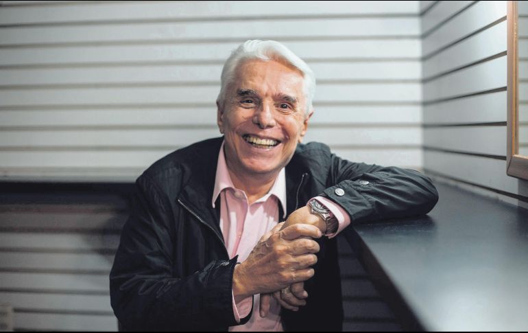 El cantante llega al Telmex para interpretar sus éxitos. EL INFORMADOR