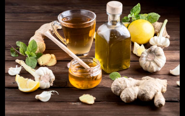 Para aprovechar las bondades del jengibre con aceite de oliva se recomienda elaborar un concentrado. Freepik