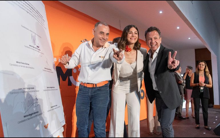 Candidatos y candidatas de Movimiento Ciudadano asistieron a la firma del 