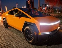 Samuel García  mencionó que la Cybertruck es eléctrica, por lo tanto no paga impuestos, así que la persona que resulte ganadora no le costará un solo peso. ESPECIAL/ INSTAGRAM/ @samuelgarcias.