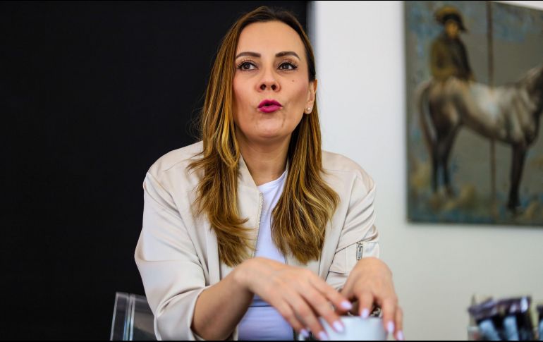Diana González escuchó las recomendaciones de los expertos sobre las políticas respecto a animales domésticos, de granja y en situación de calle. ESPECIAL
