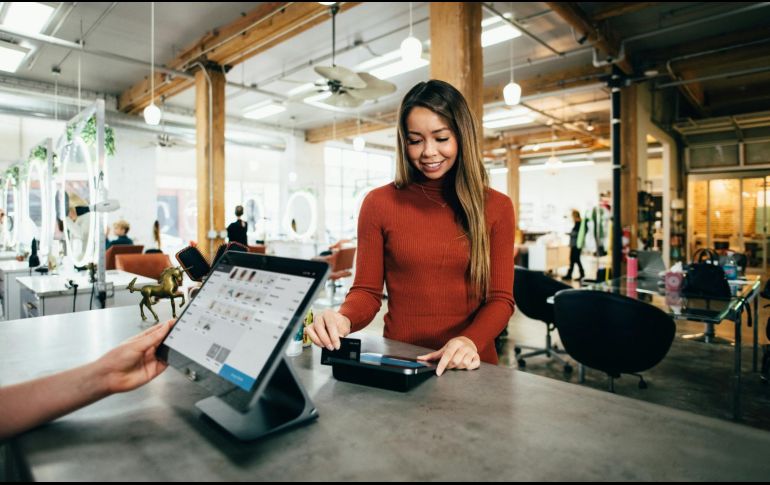 Si estás pensando en inscribir tu negocio al Hot Sale, esta información te importará. UNSPLASH/Blake Wisz