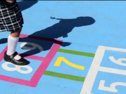 Los maestros no solo enseñan las materias establecidas, son también personas que nos enseñan sobre la vida. EL INFORMADOR/ Archivo